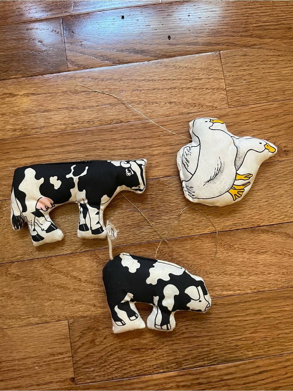 Handmade Fabric Farm Animal Hanging Ornaments Cows Geese Primitive Homestead